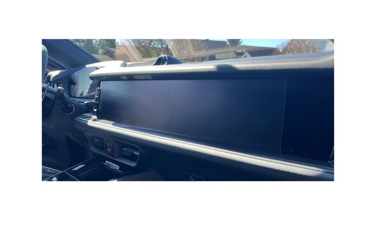 Porsche Macan ab 2024 mit Beifahrerdisplay